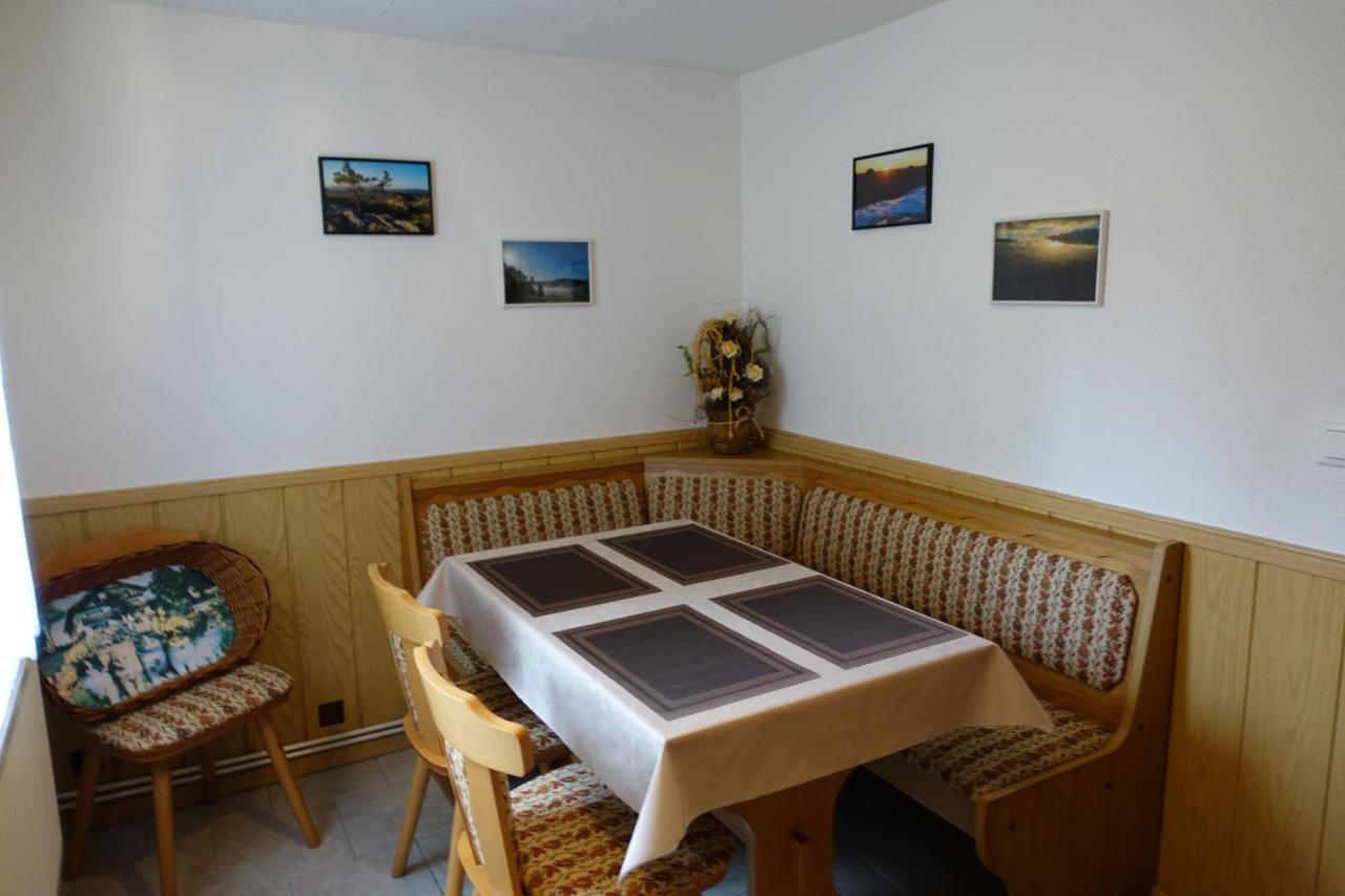 Ferienhaus Schaffrath Ehrenberg  Buitenkant foto