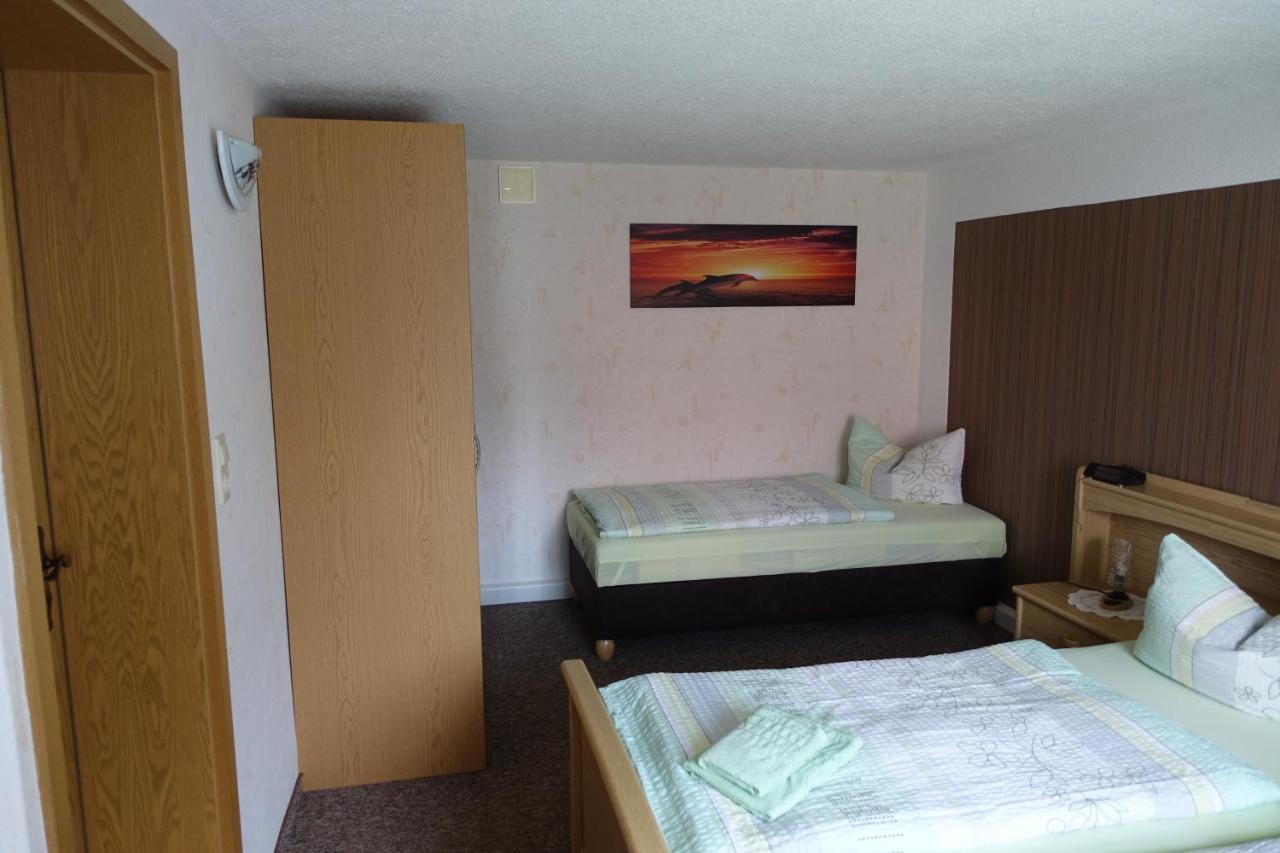 Ferienhaus Schaffrath Ehrenberg  Buitenkant foto
